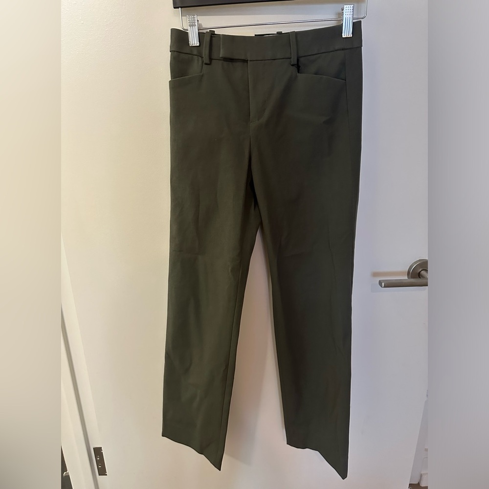 NWT Banana Republic Women’s Straight Fit Sloan Trousers